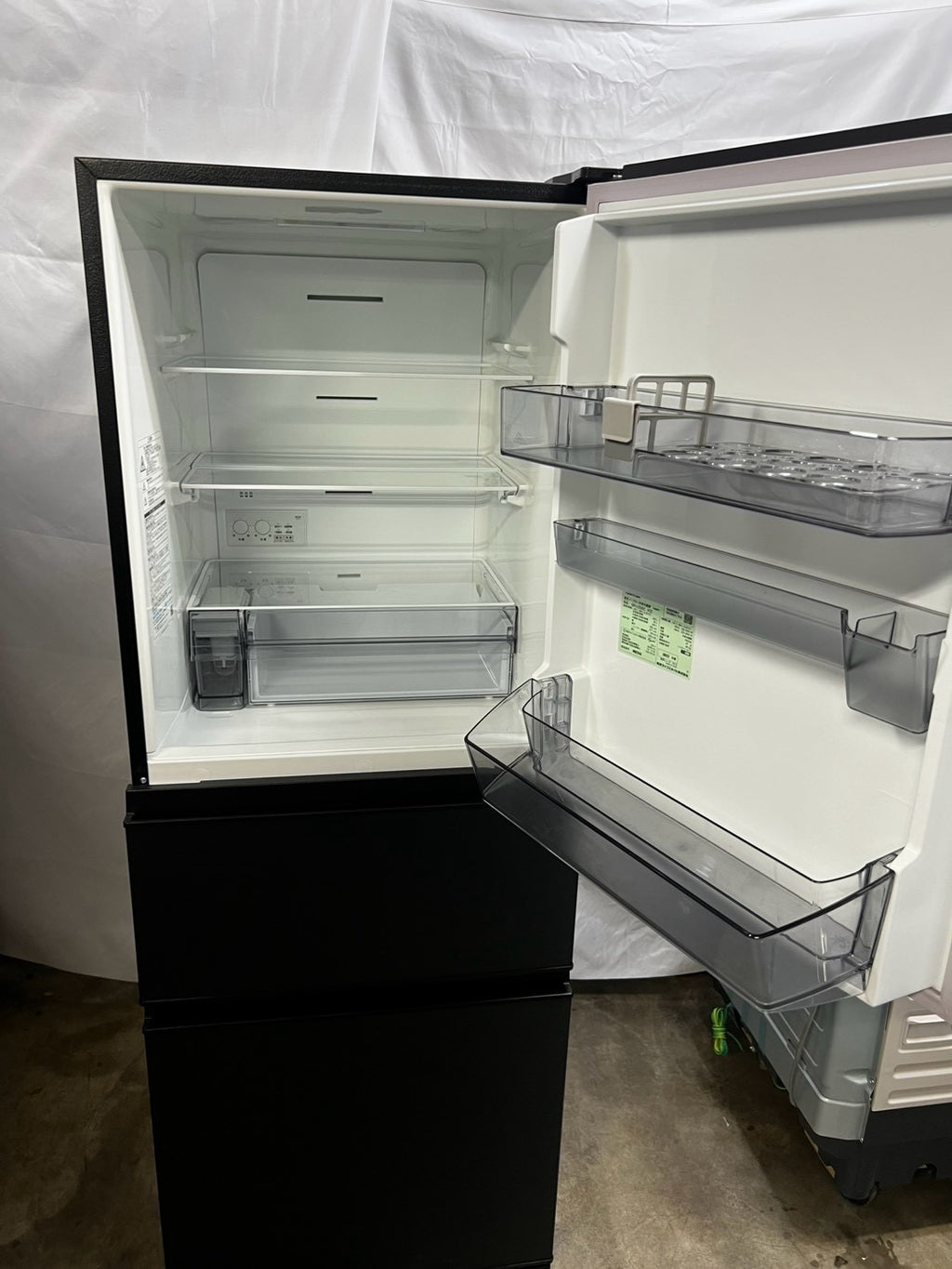 【半年保証】 東芝 3ドア冷蔵庫 GR-U33SC (KZ) 2023年製 326L