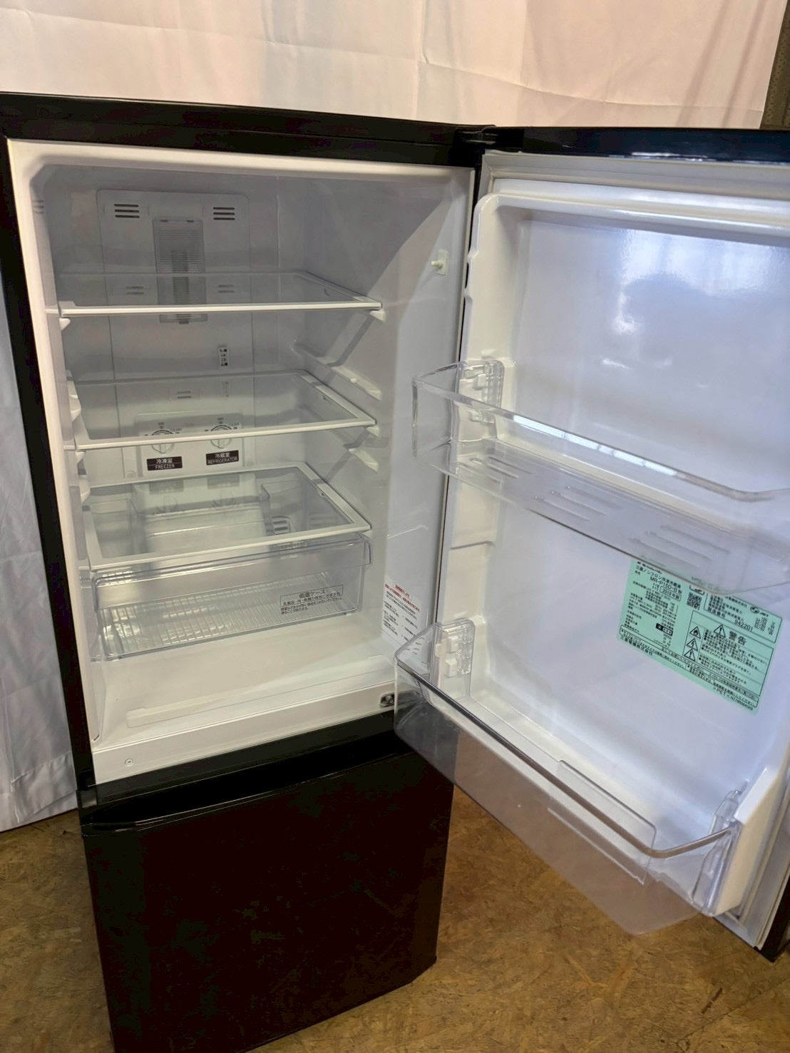 【6ヶ月保証】三菱電機 2ドア冷蔵庫 MR-P15D-B 2019年製 146L 右開き