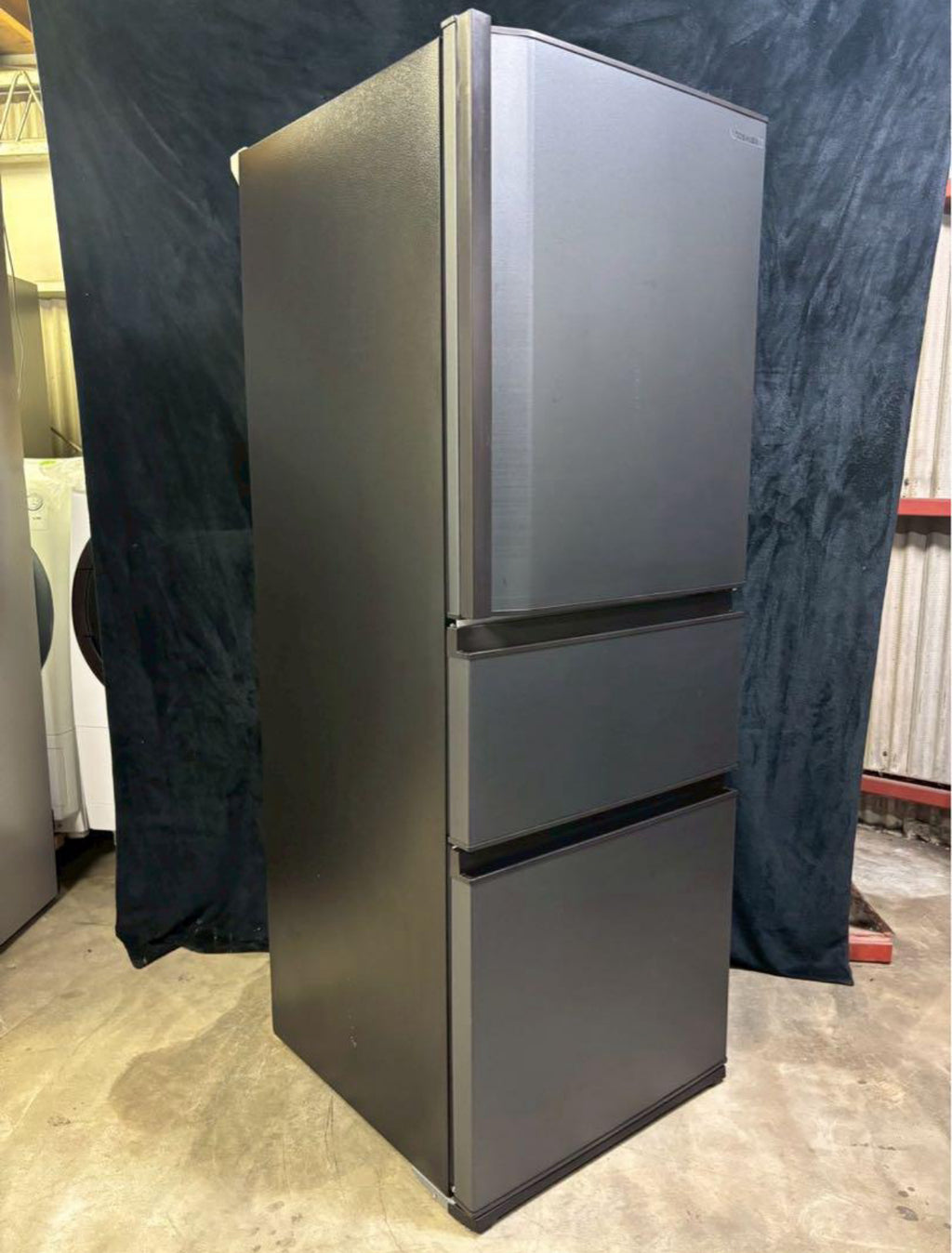 東芝 冷蔵庫 GR-U33SC 2023年製 326L 3ドア 右開き