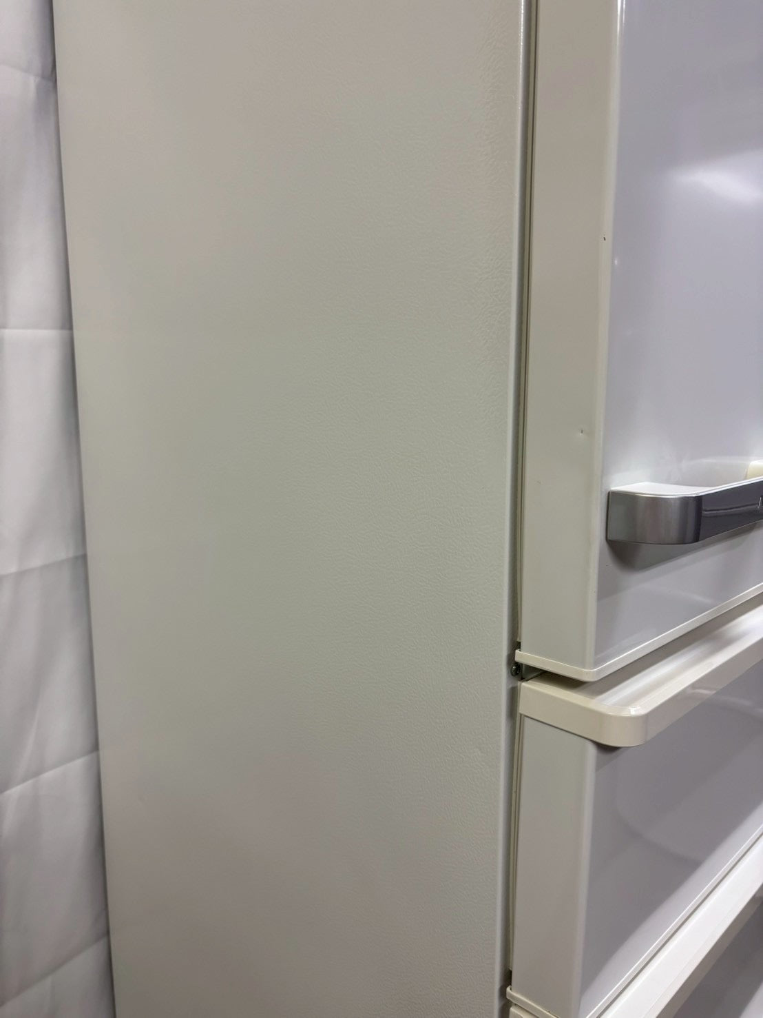 AQUA 4ドア冷蔵庫 AQR-36G(W) 2018年製 355L 右開き