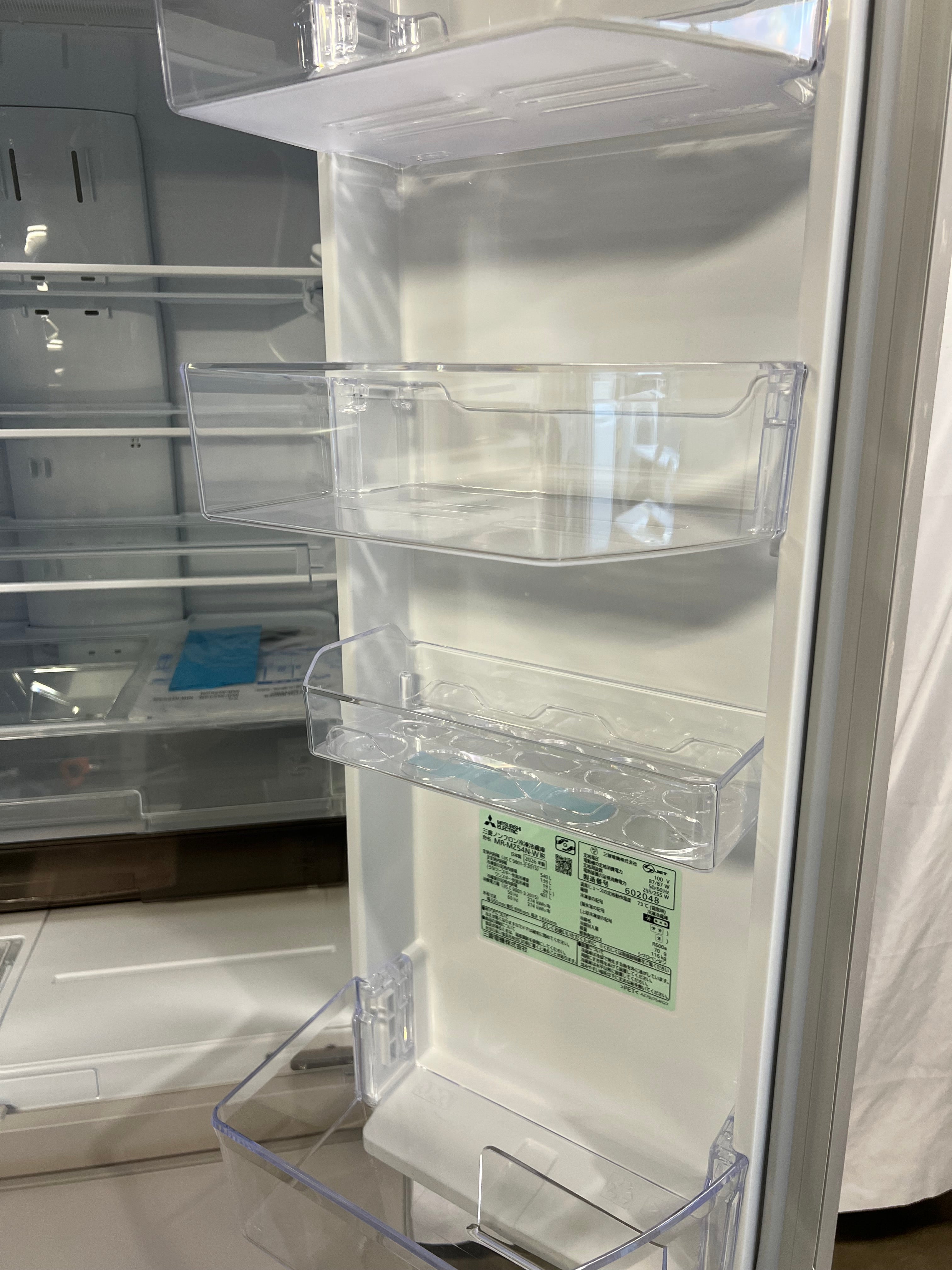 カード決済可！【3年保証/ほぼ未使用品/新品31万】 三菱 6ドア冷蔵庫  MR-MZ54N-W 2026年製 540L