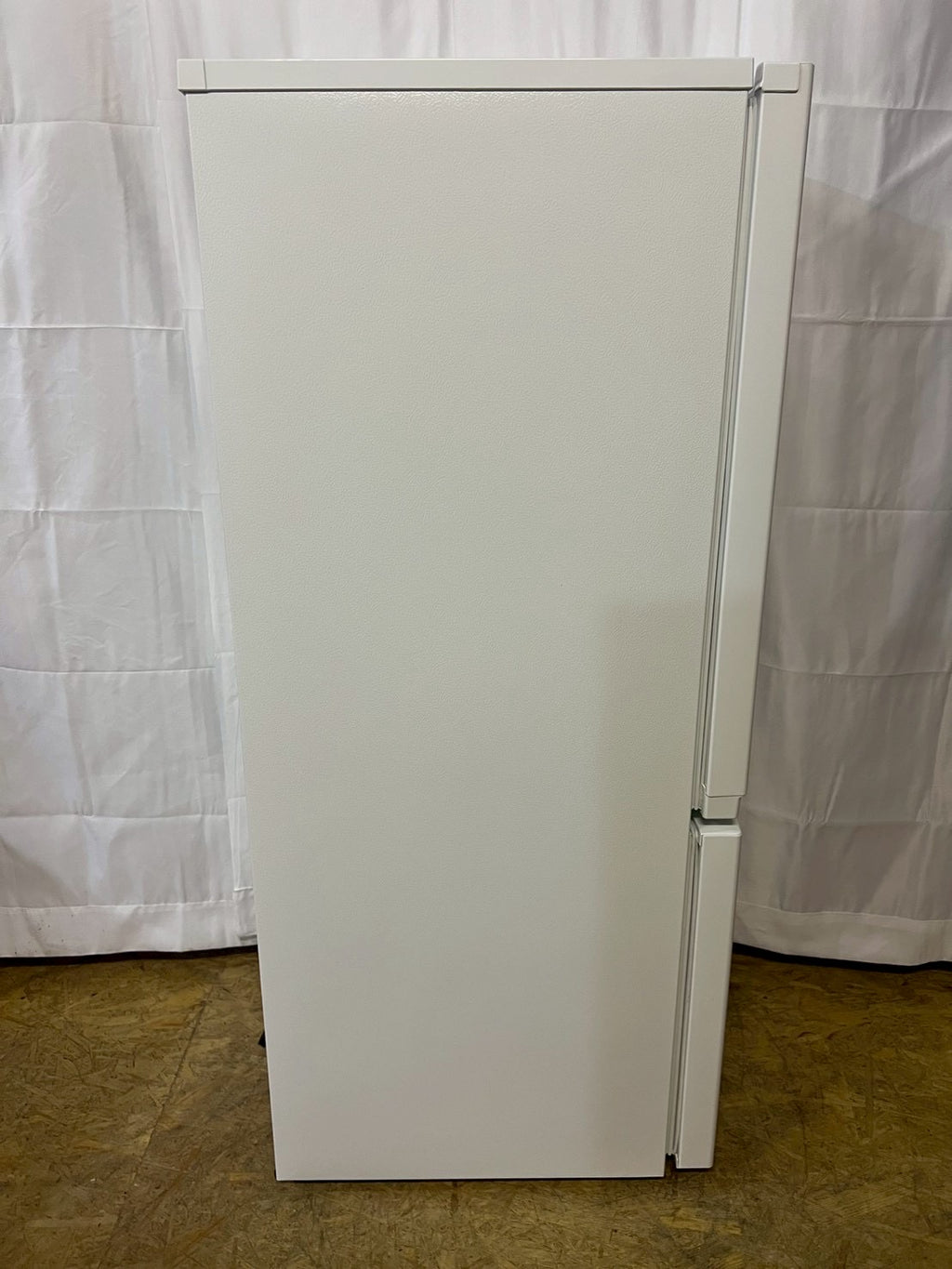 東芝 2ドア冷蔵庫 GR-U15BS 2023年製153L