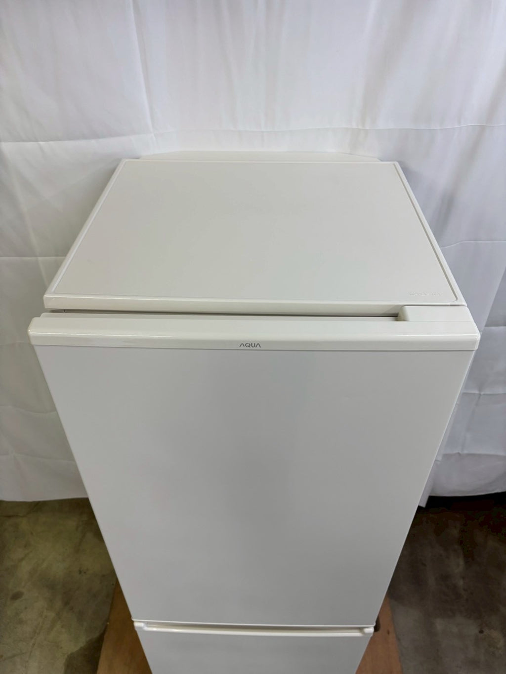 AQUA 2ドア冷蔵庫 AQR-20J 2020年製 201L 右開き