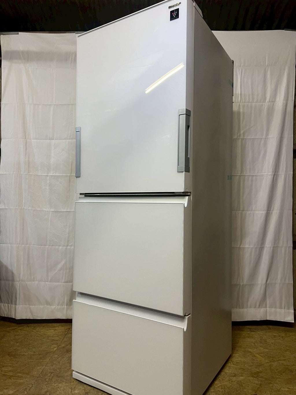 SHARP 3ドア冷蔵庫 SJ-GW35C-W 2017年製 350L 両開き