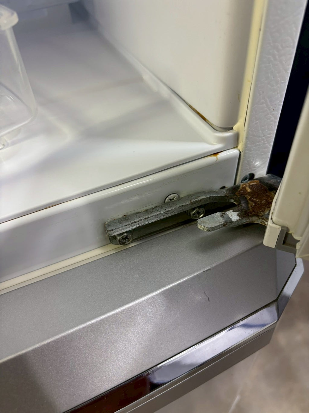 三菱 冷蔵庫 MR-C34E-W 2020年製 335L 右開き