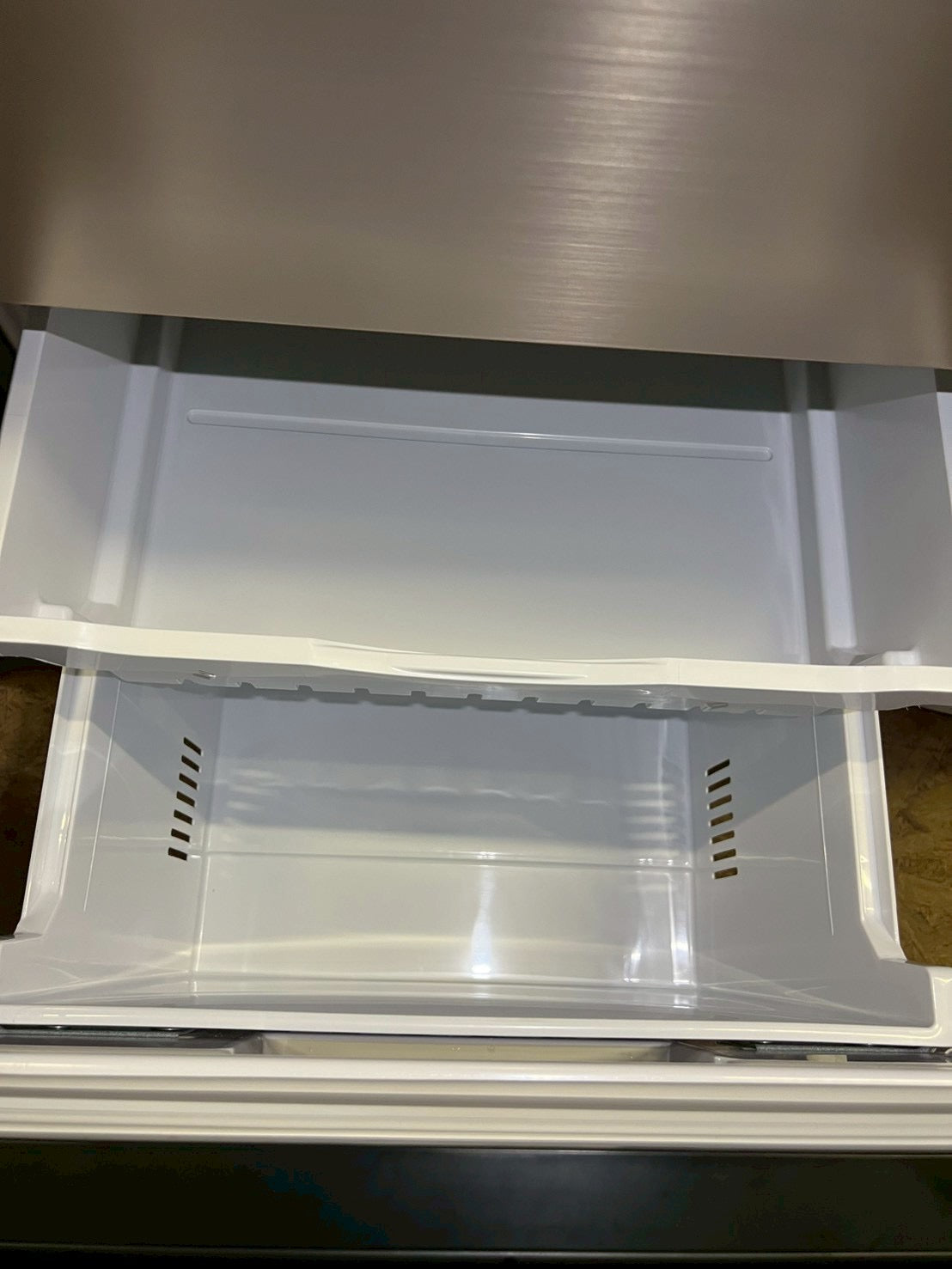 【美品】日立 3ドア冷蔵庫 R-27TV 2023年製 265L 右開き