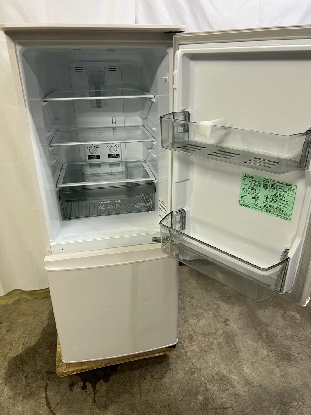 【半年保証】三菱 冷蔵庫 MR-P15F-W  2021年製146L