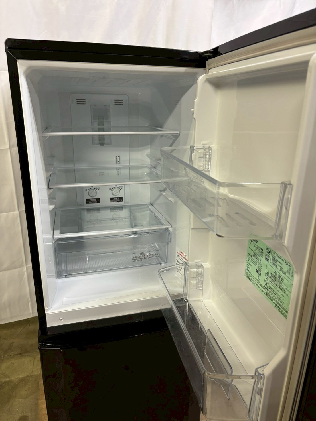 三菱 2ドア冷蔵庫 MR-P15C-B 2018年製 146L 右開き