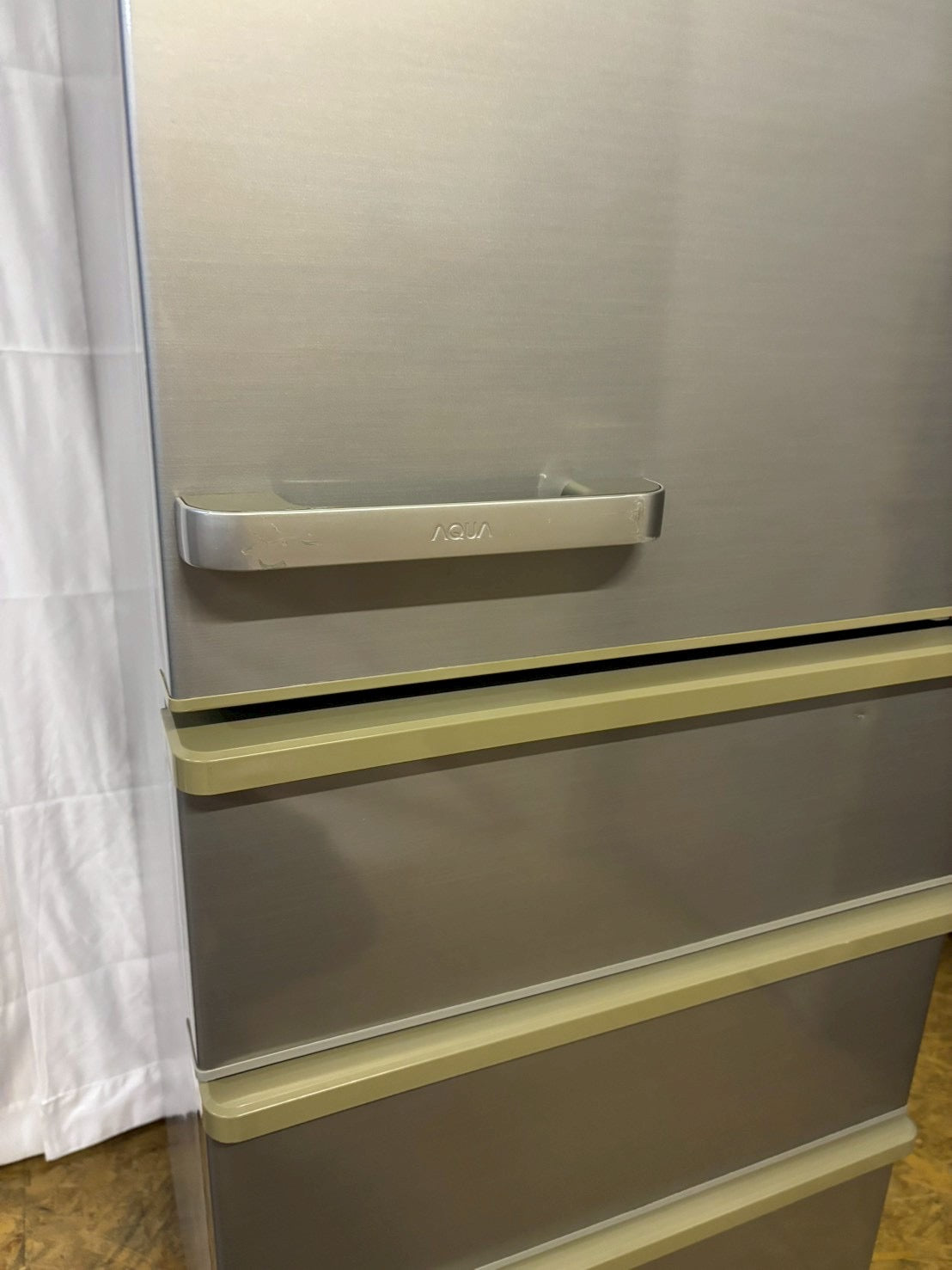 AQUA 4ドア冷蔵庫 AQR-36H(S) 2019年製 355L左開き