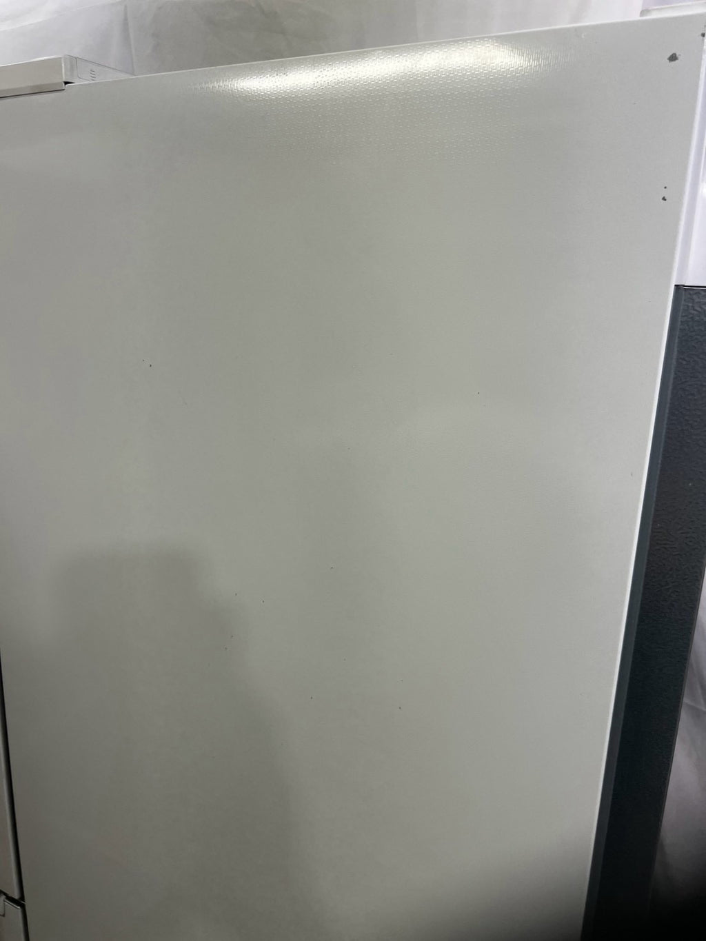 【6ヶ月保証】 ヤマダ電機 3ドア冷蔵庫  YRZ-F32K 2023年製 319L