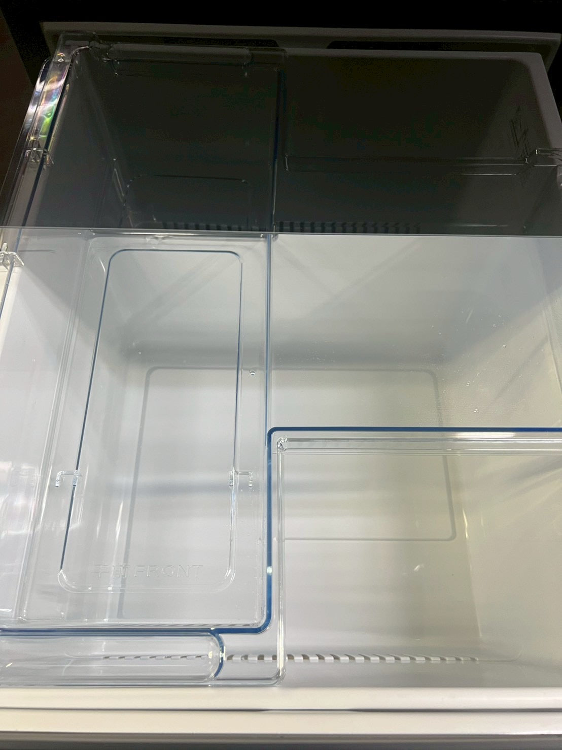 【美品】ヤマダ電機 3ドア冷蔵庫 YRZ-F32MK 2025年製 319L