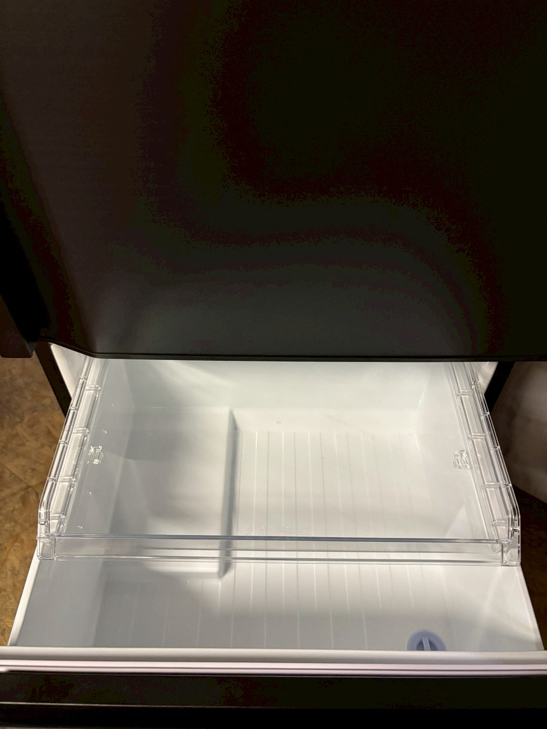 【美品】TOSHIBA 冷蔵庫 GR-V33SC 2024年製 326L 右開き