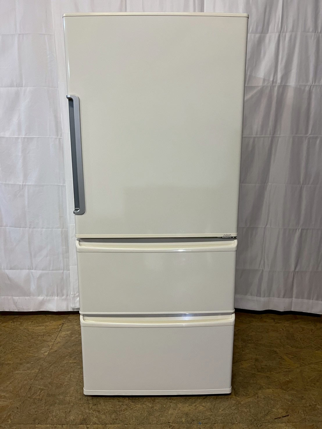 AQUA 3ドア冷蔵庫 AQR-271F 2017年製 272L 右開き