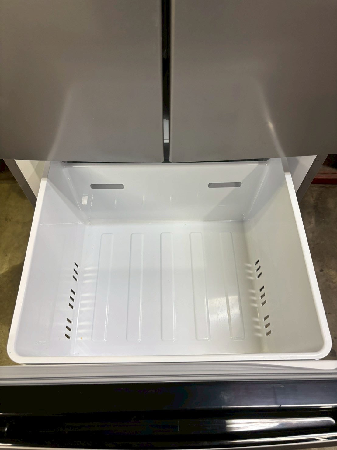 【6ヵ月保証】アイリスオーヤマ 4ドア冷蔵庫 IRSN-32B 2023年製320L 観音開き