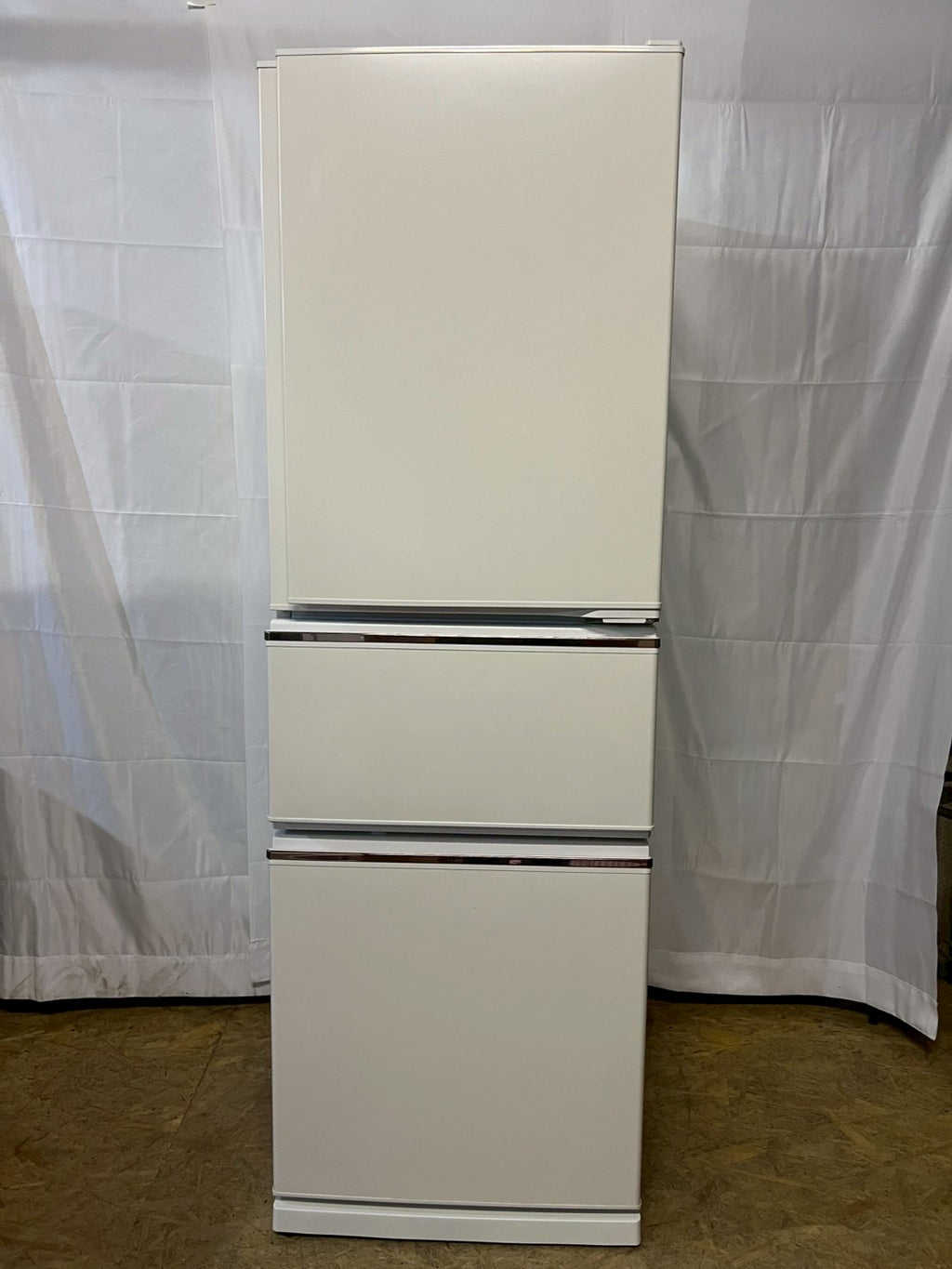 【6ヶ月保証】三菱電機 3ドア冷蔵庫 MR-CX27D-W 2019年製272L 右開き