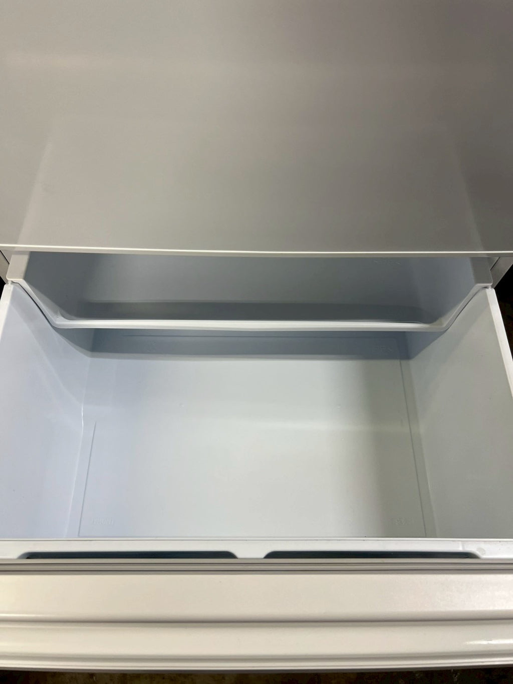【半年保証】 三菱電機 冷蔵庫 MR-C33H-W1 2023年製330L
