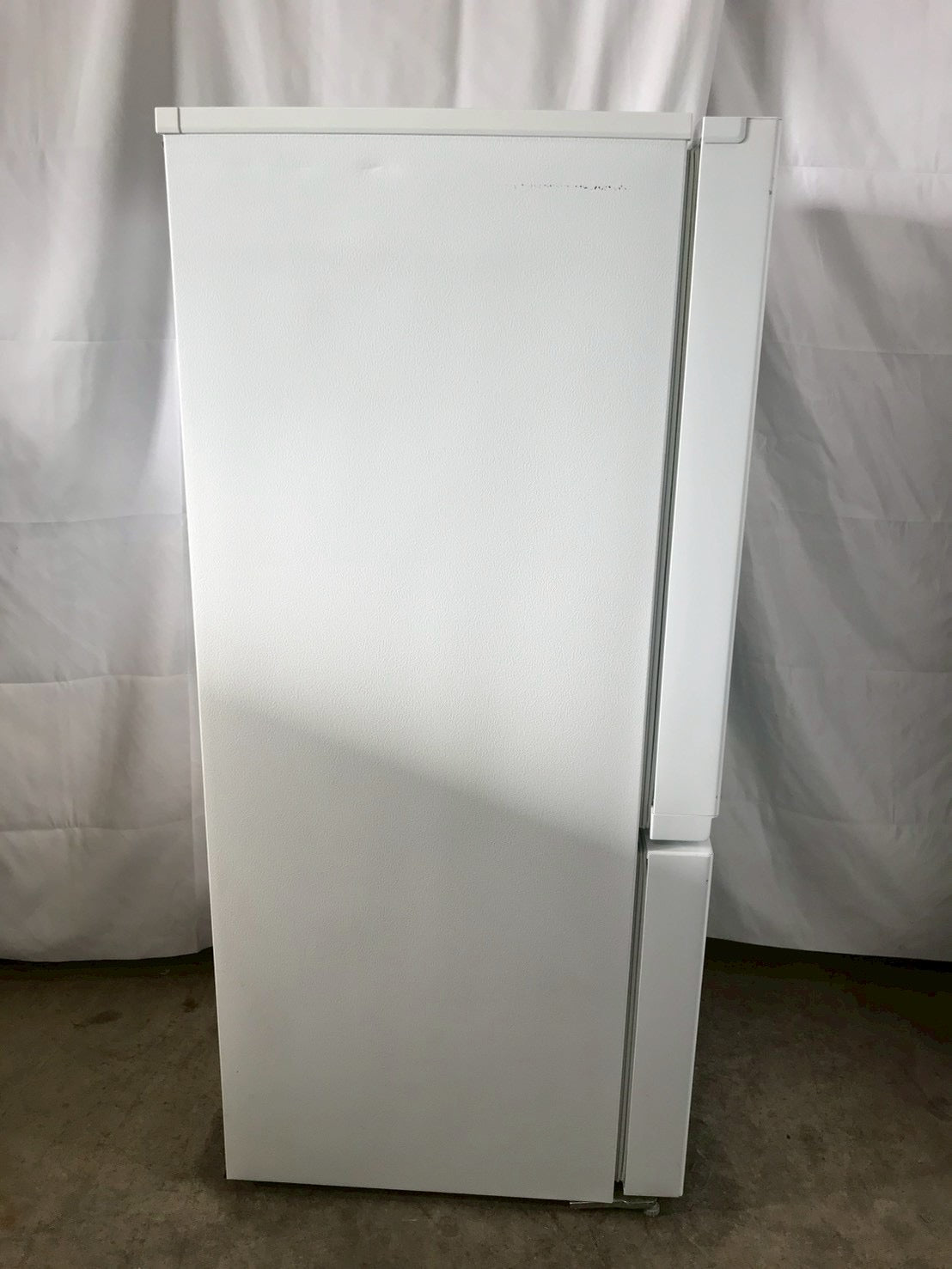 【半年保証】 ヤマダ電機 冷蔵庫 YRZ-F15J 2022年製156L 右開き
