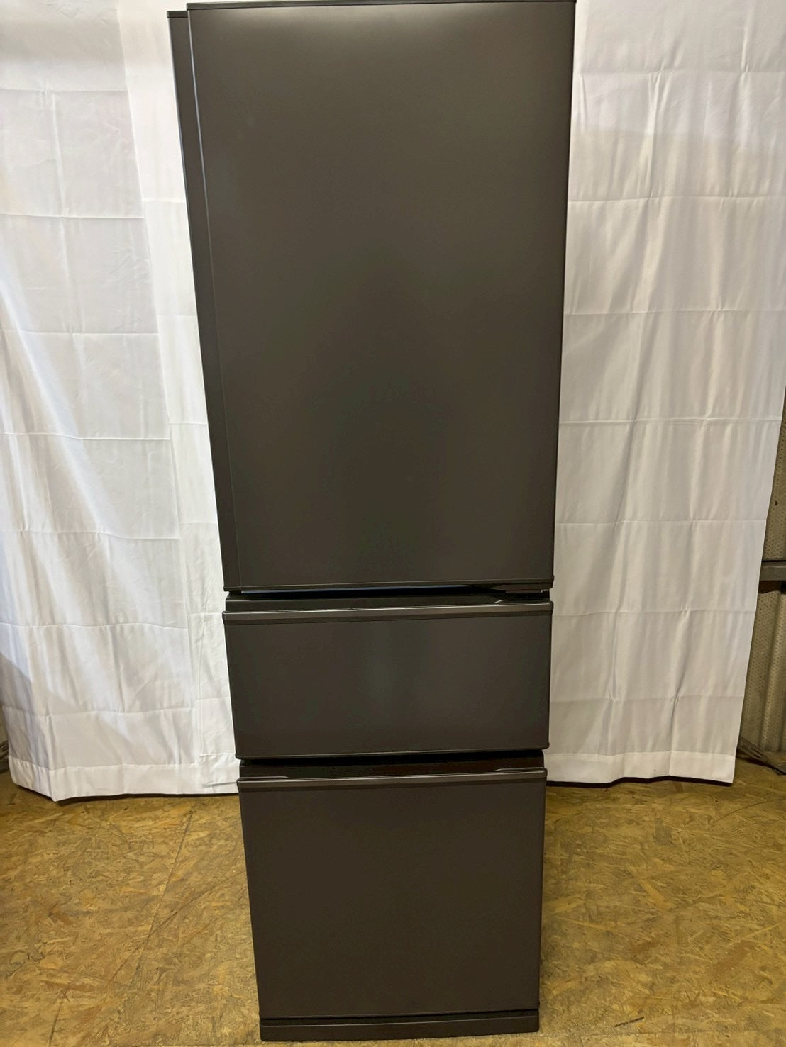 三菱電機3ドア冷蔵庫 MR-CX30G-H 2022年製300L 右開き