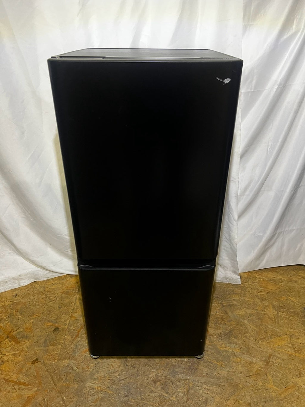 【3ヶ月保証】 Hisense 2ドア冷蔵庫 HR-D13E4B 2024年製 135L