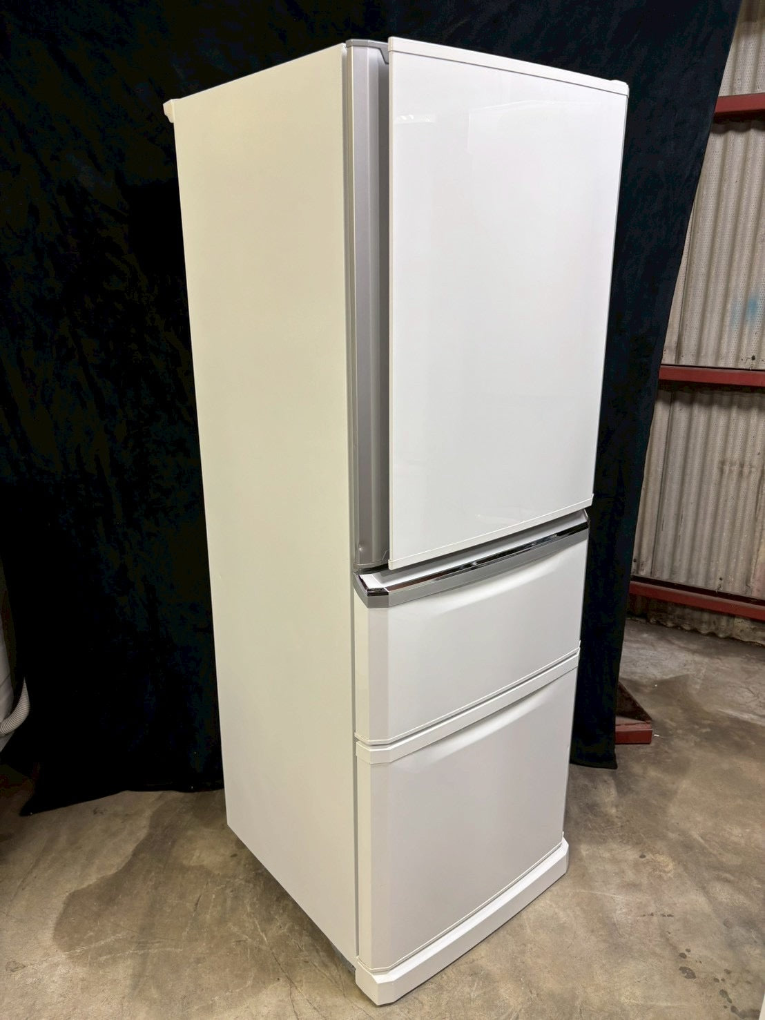 三菱 冷蔵庫 MR-C34A-W 2017年製 335L 両開き