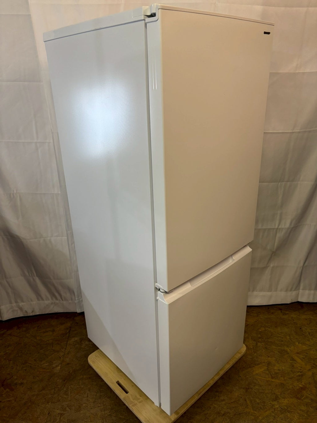 【展示品】SHARP 2ドア冷蔵庫 SJ-D18P-W 2025年 179L