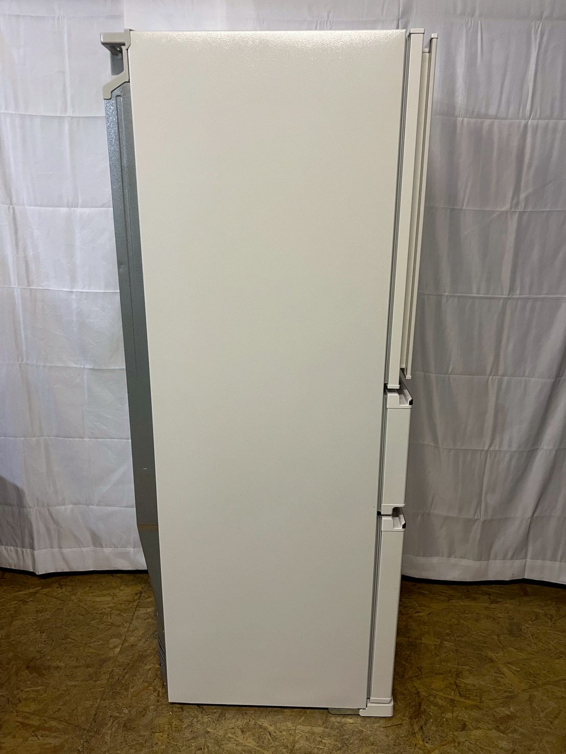 三菱電機 冷蔵庫 MR-CX27C-W1 2018年製 272L 右開き