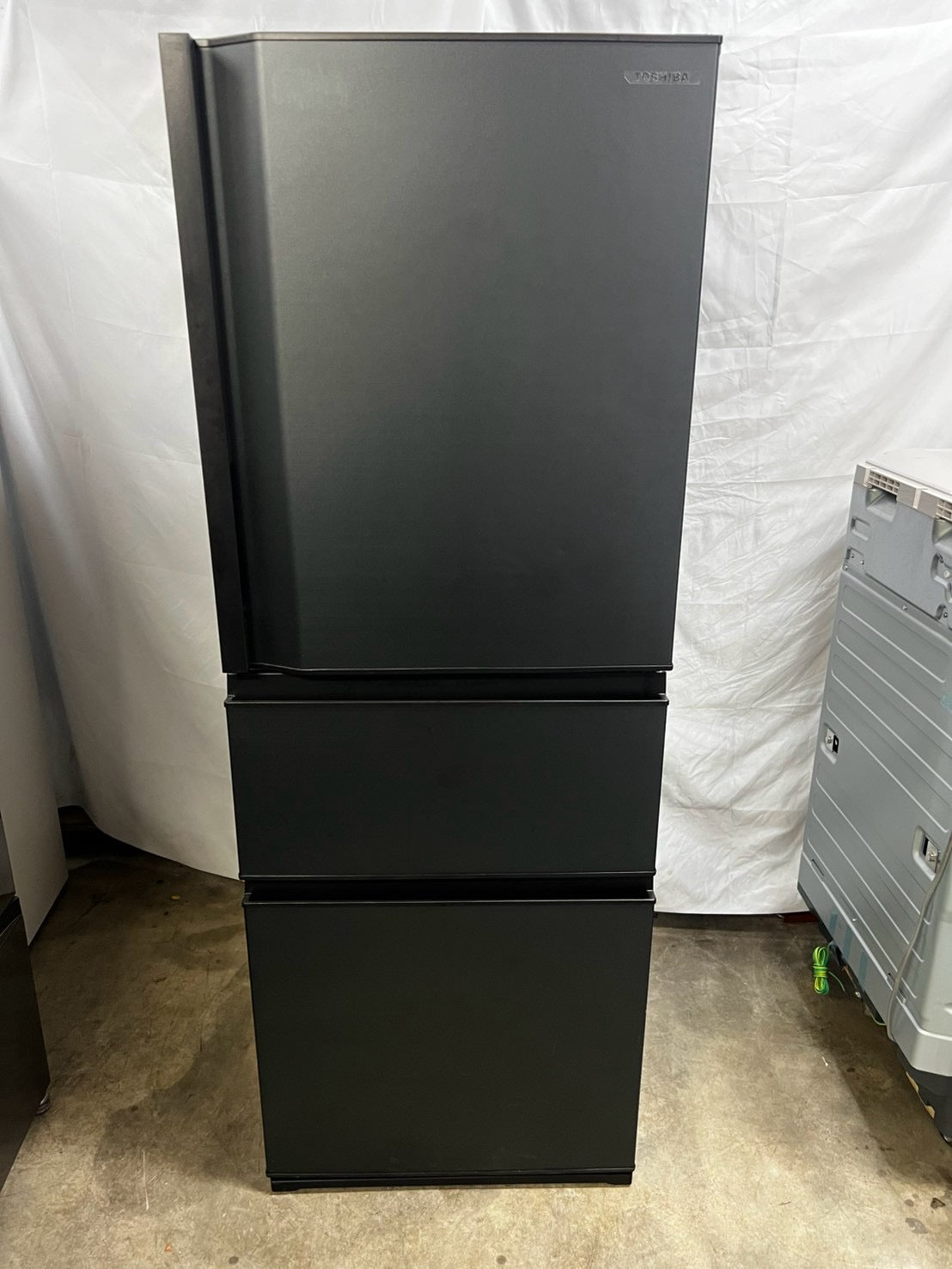 【半年保証】 東芝 3ドア冷蔵庫 GR-U33SC (KZ) 2023年製 326L