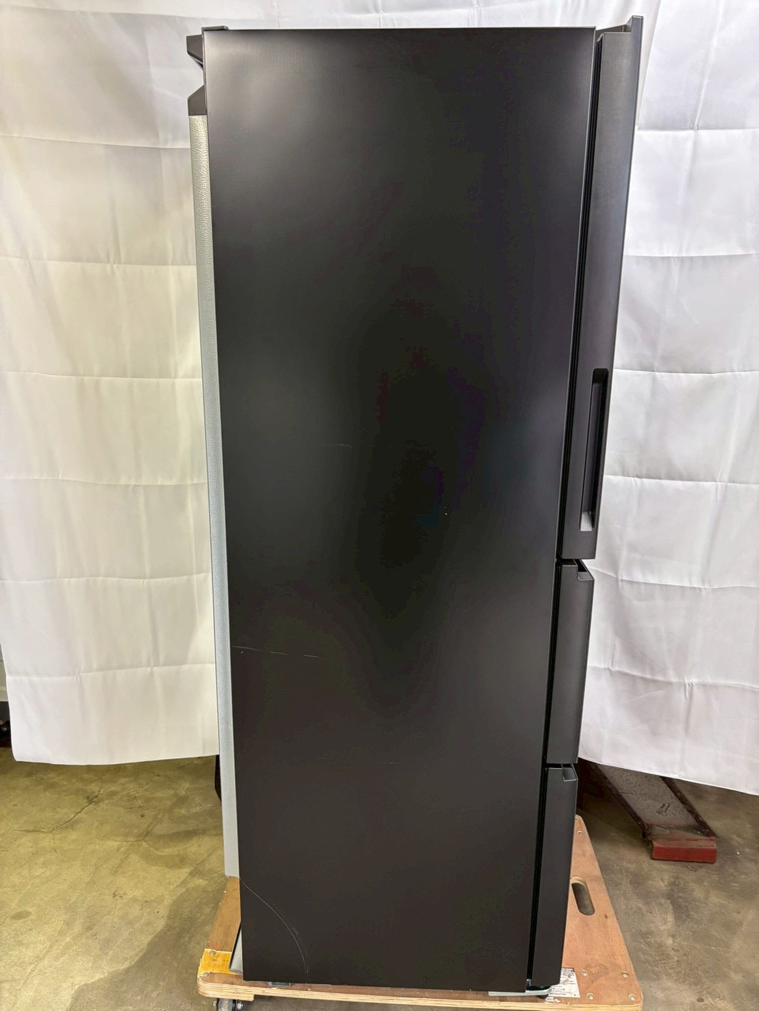 【美品】ヤマダ電機 3ドア冷蔵庫 YRZ-F36MK 2025年製 358L