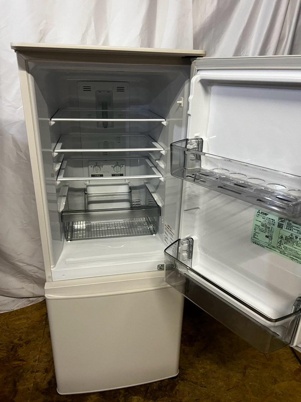 三菱電機 2ドア冷蔵庫 MR-P15G-W 2022年製 146L
