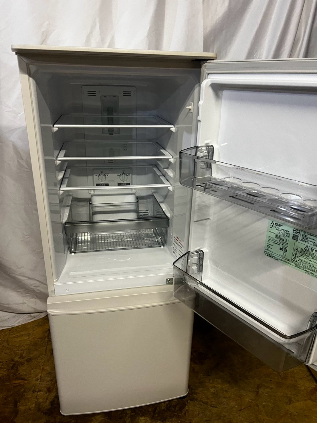 三菱電機 2ドア冷蔵庫 MR-P15G-W 2022年製 146L