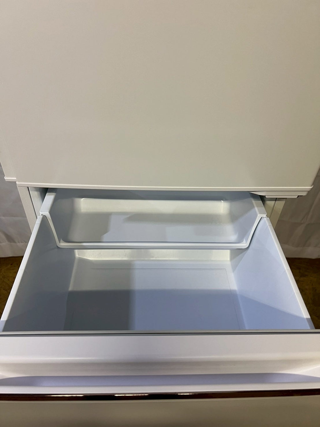 三菱電機 冷蔵庫 MR-CX27C-W1 2018年製 272L 右開き