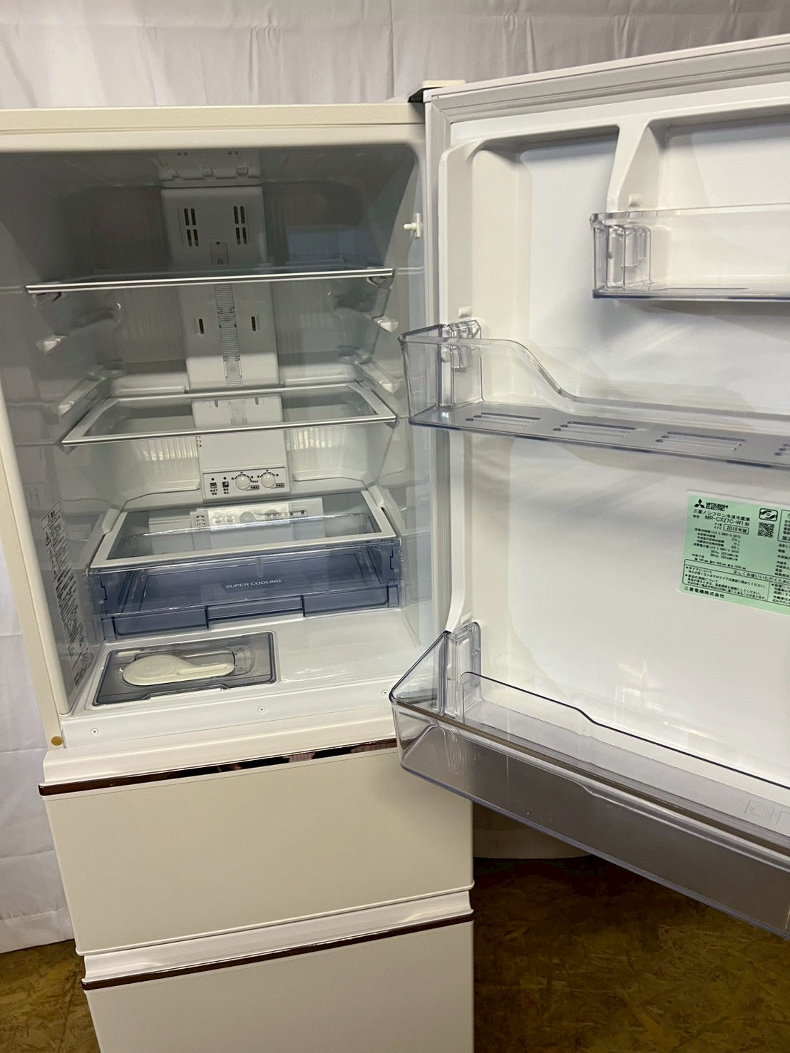 三菱電機 冷蔵庫 MR-CX27C-W1 2018年製 272L 右開き