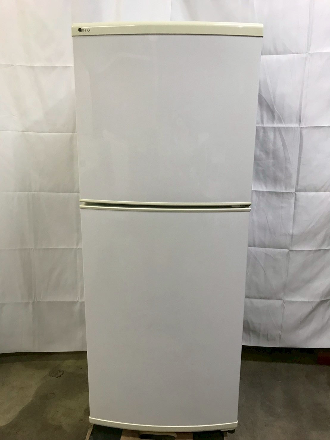 【6ヶ月保証】U-ING 2ドア冷蔵庫 UR-F140J 2018年製 140L 右開き