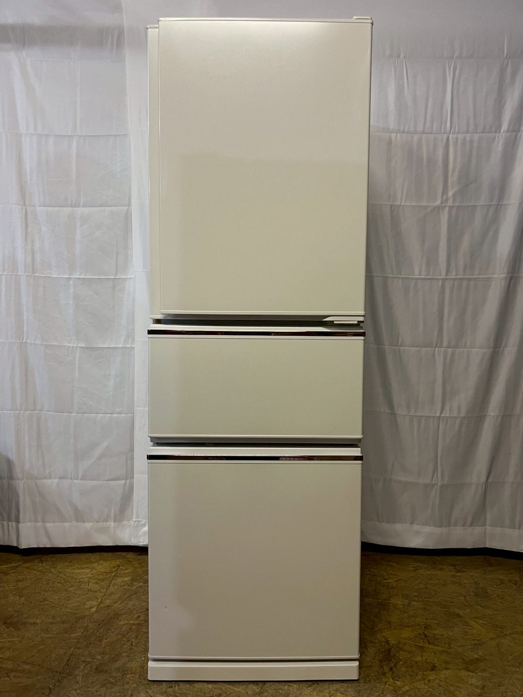 三菱電機 冷蔵庫 MR-CX27C-W1 2018年製 272L 右開き