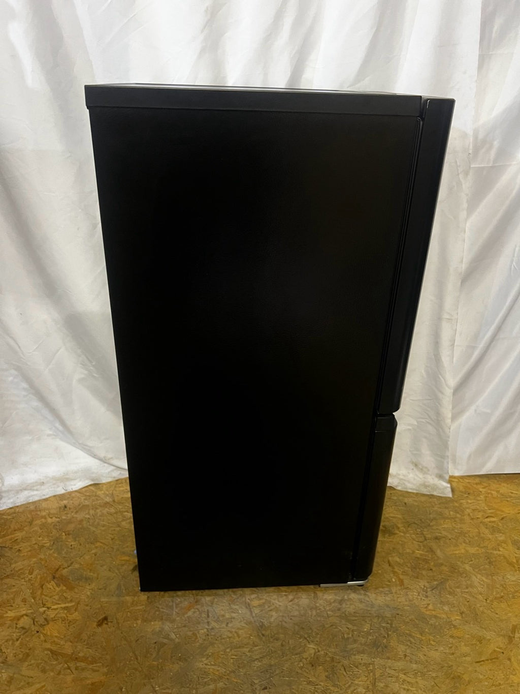 【3ヶ月保証】 Hisense 2ドア冷蔵庫 HR-D13E4B 2024年製 135L