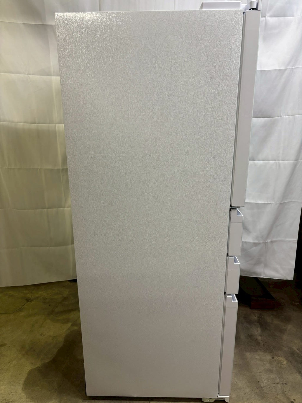 【美品】アイリスオーヤマ 6ドア冷蔵庫 IRGN-C45A-W 2023年製453L