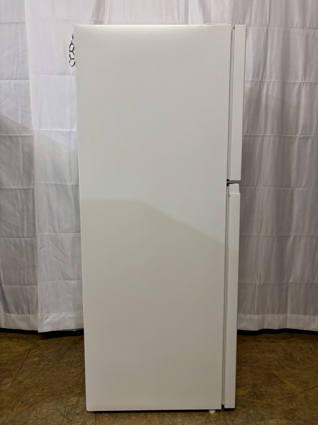 【極美品】アイリスオーヤマ 2ドア冷蔵庫 IRSN-18A 2025年製182L