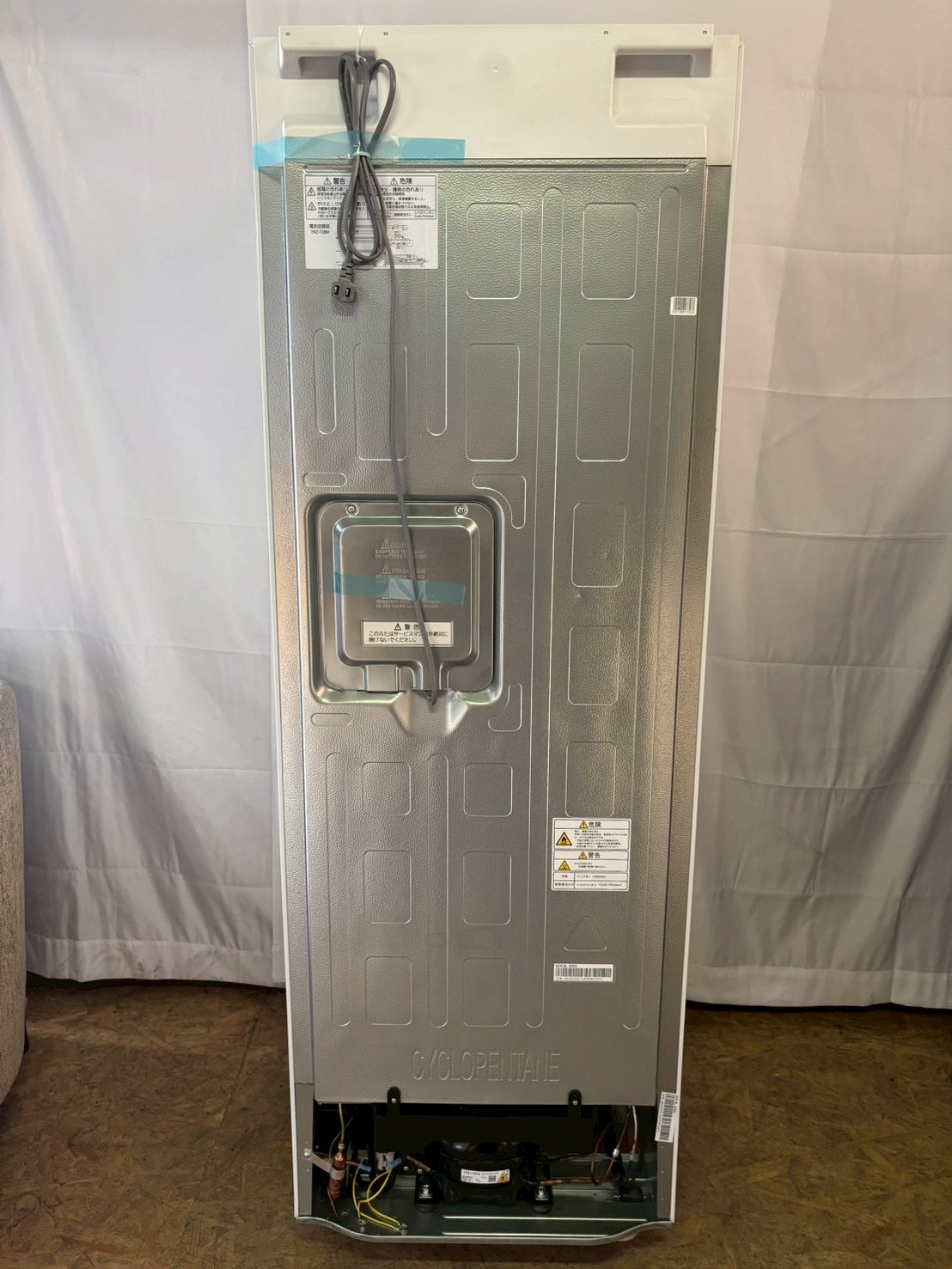 【6ヶ月保証】ヤマダ電機 3ドア冷蔵庫 YRZ-F28M 2025年製 283L 右開き