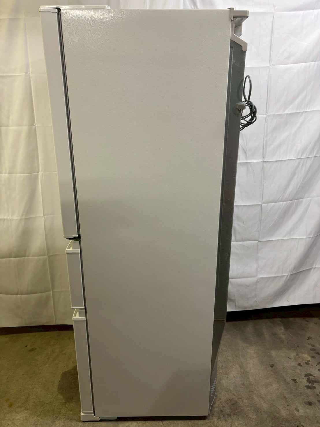 【展示品】三菱電機 3ドア冷蔵庫 MR-C33K-W 2024年製330L