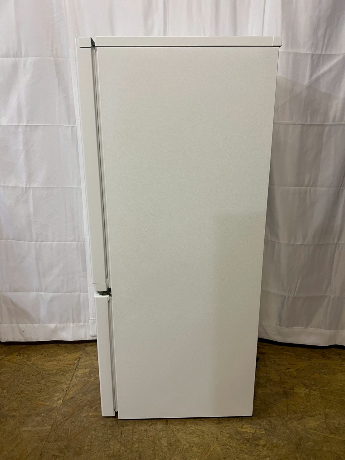 東芝 2ドア冷蔵庫 GR-U15BS 2023年製153L