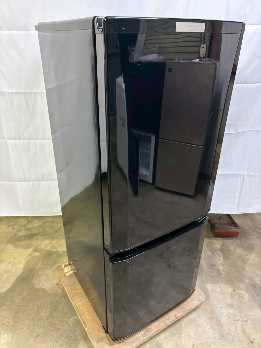 三菱 2ドア冷蔵庫 MR-P15C-B 2018年製 146L 右開き