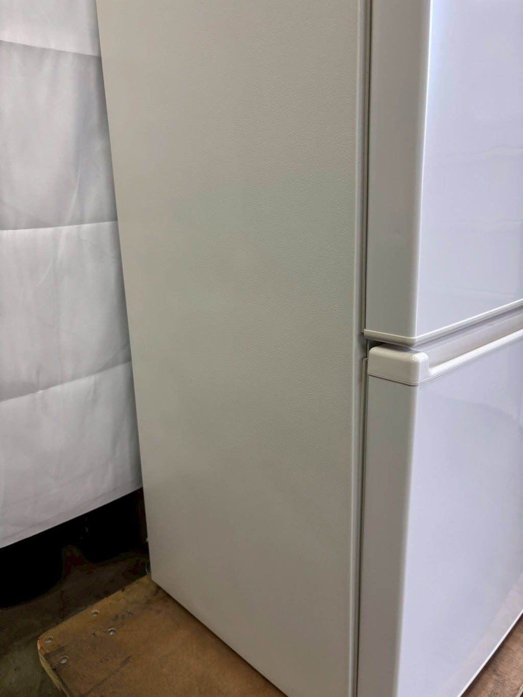 AQUA 2ドア冷蔵庫 AQR-20J 2020年製 201L 右開き