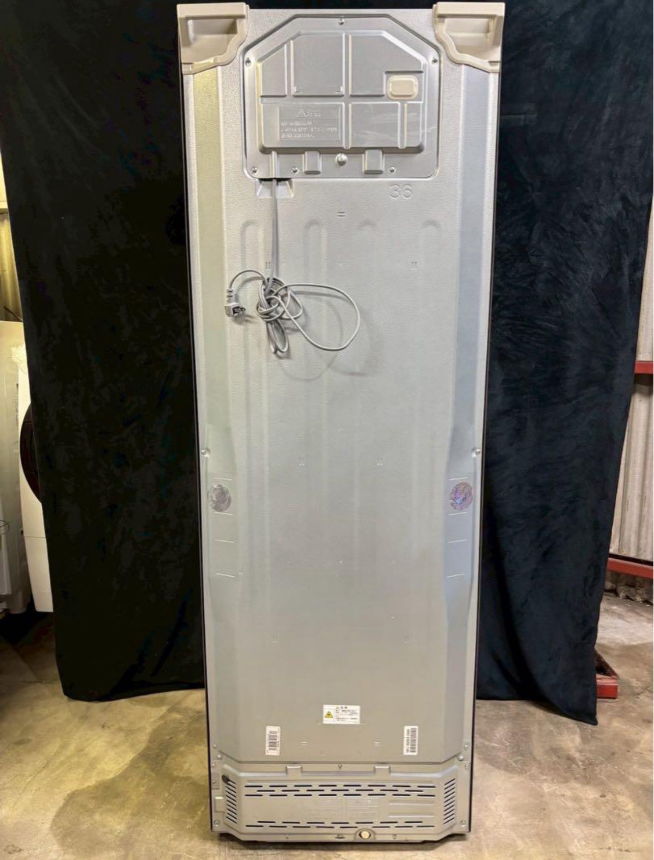 TOSHIBA 冷蔵庫 GR-U36SVL 2023年製 356L 右開き