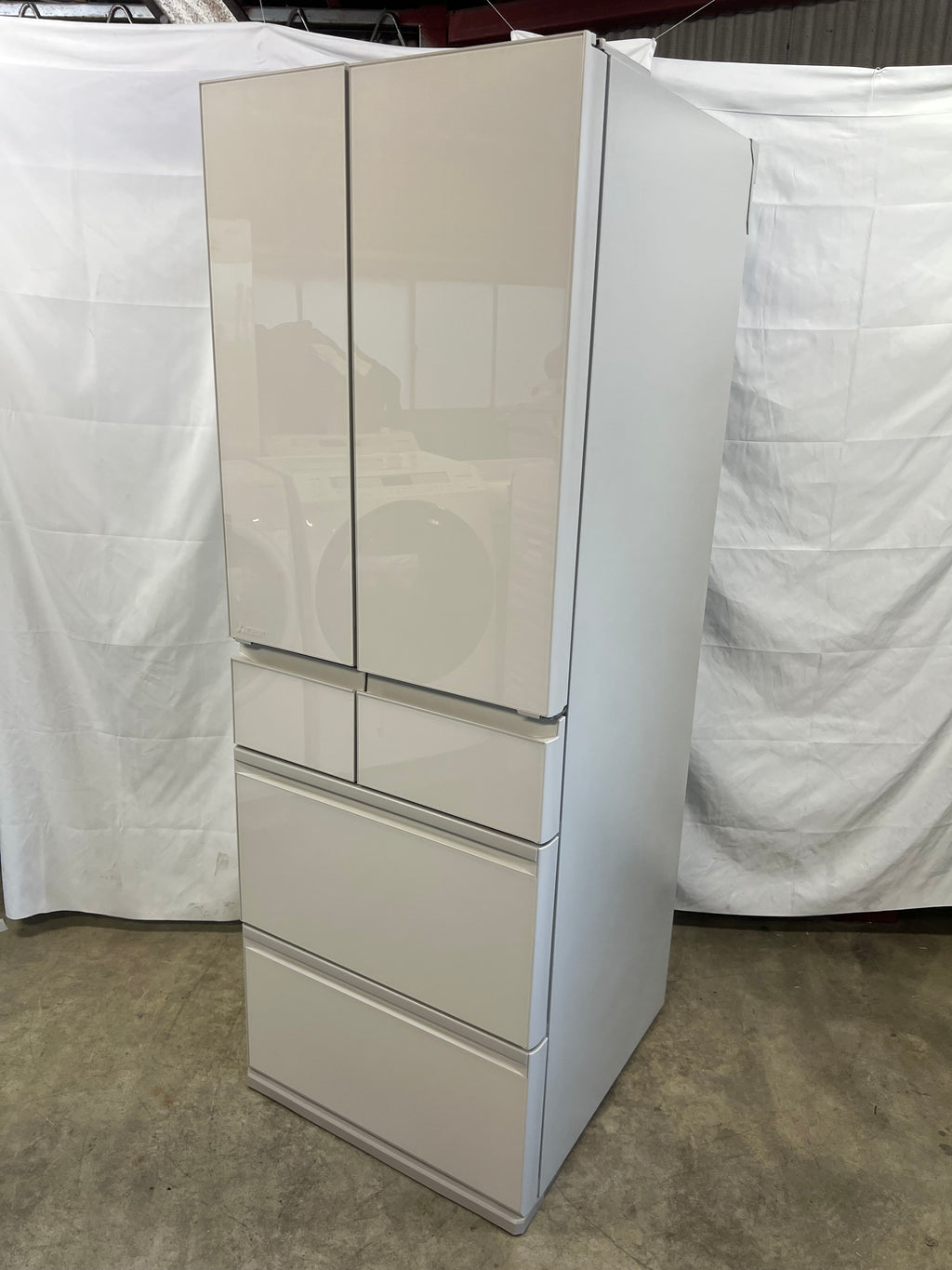カード決済可！【3年保証/ほぼ未使用品/新品31万】 三菱 6ドア冷蔵庫  MR-MZ54N-W 2026年製 540L