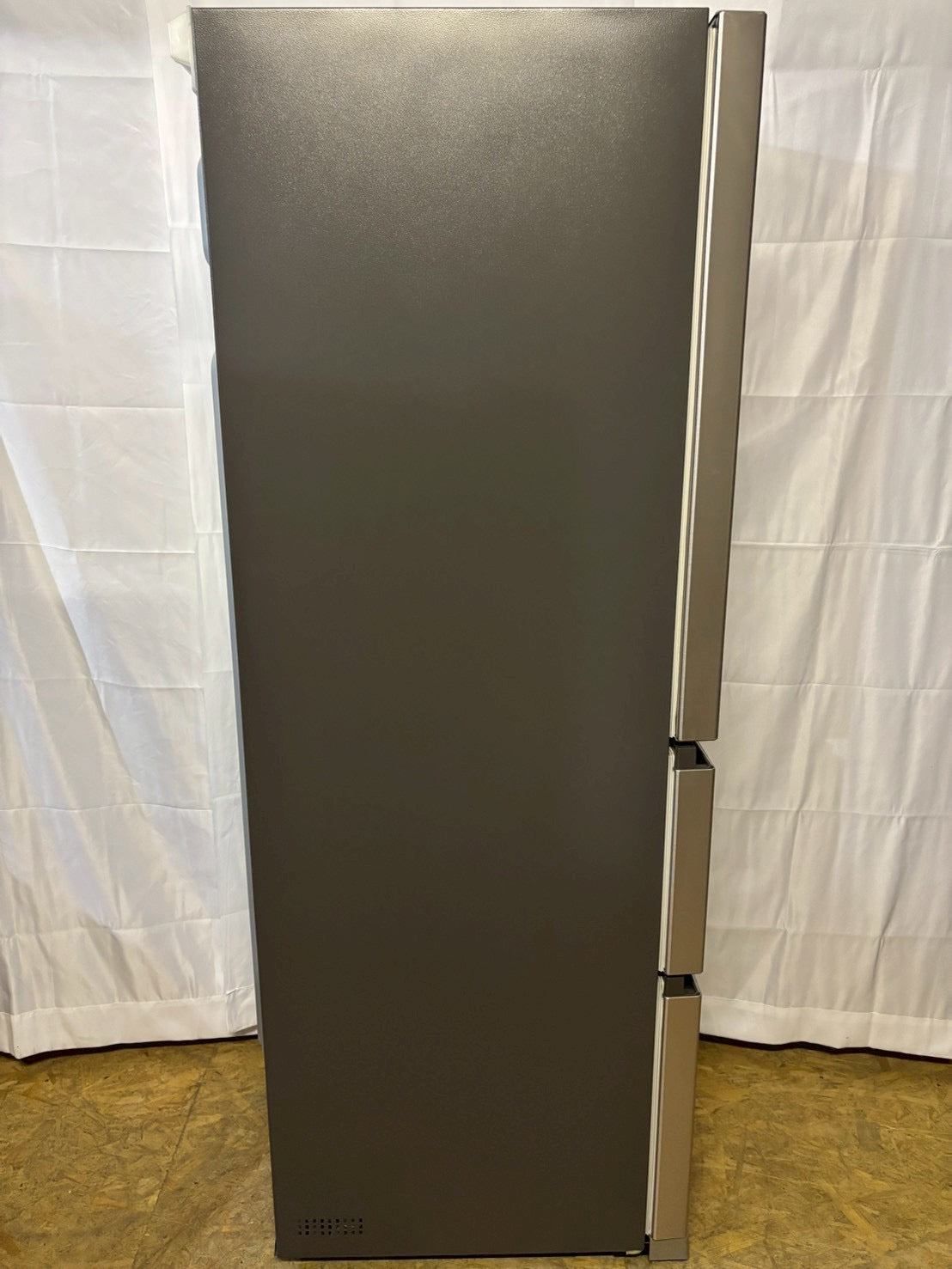 日立 3ドア冷蔵庫 R-V32KV 2020年製315L 右開き