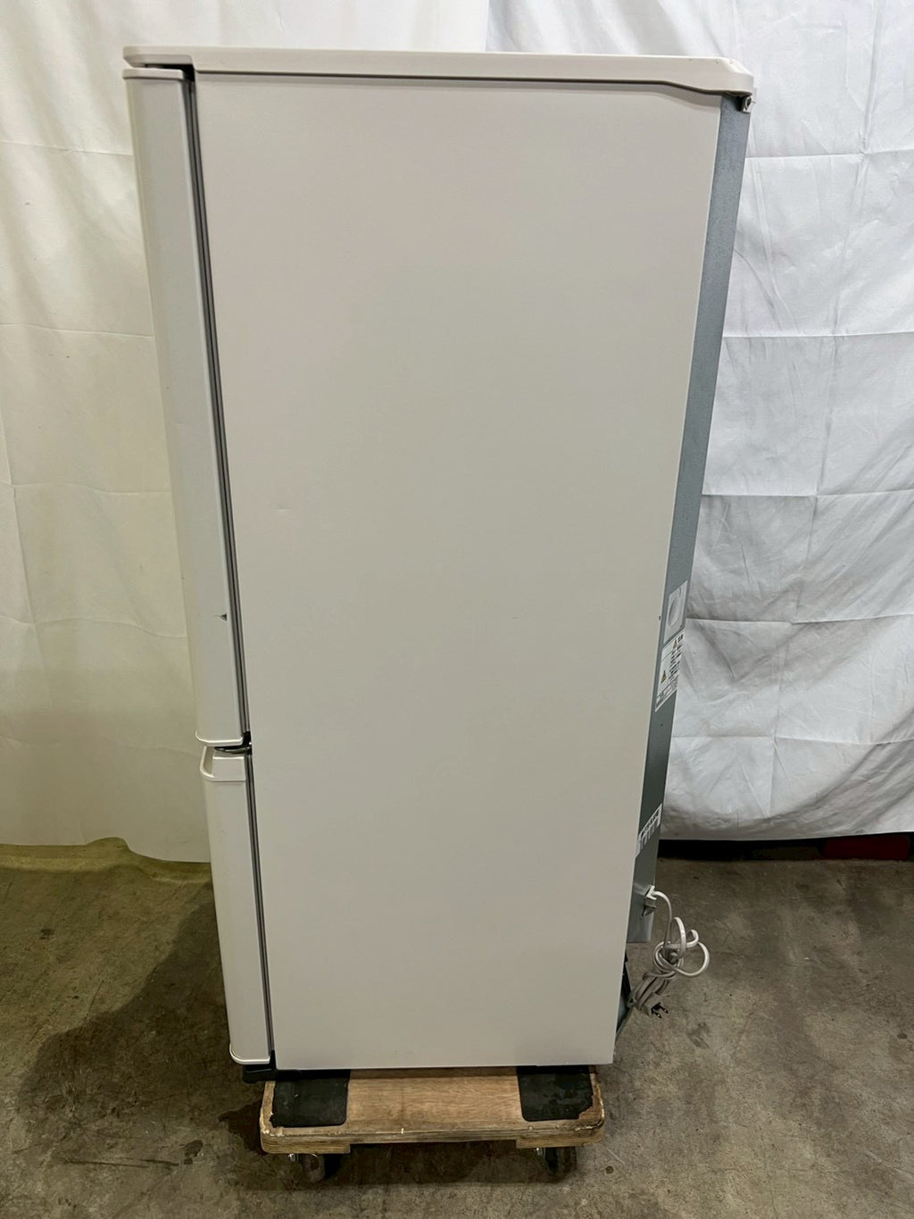 【半年保証】三菱 冷蔵庫 MR-P15H-W 2022年製146L