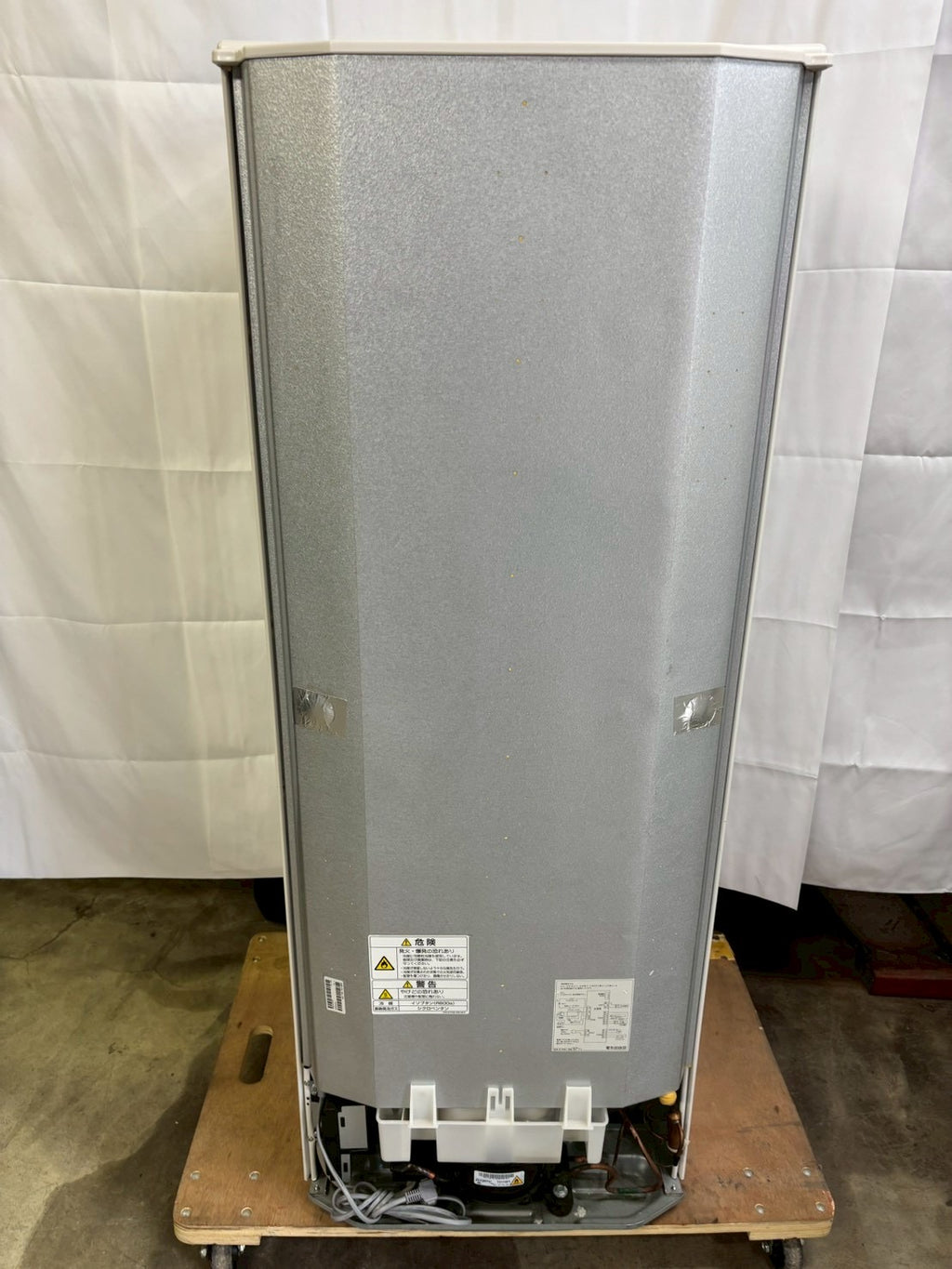 AQUA 2ドア冷蔵庫 AQR-20J 2020年製 201L 右開き