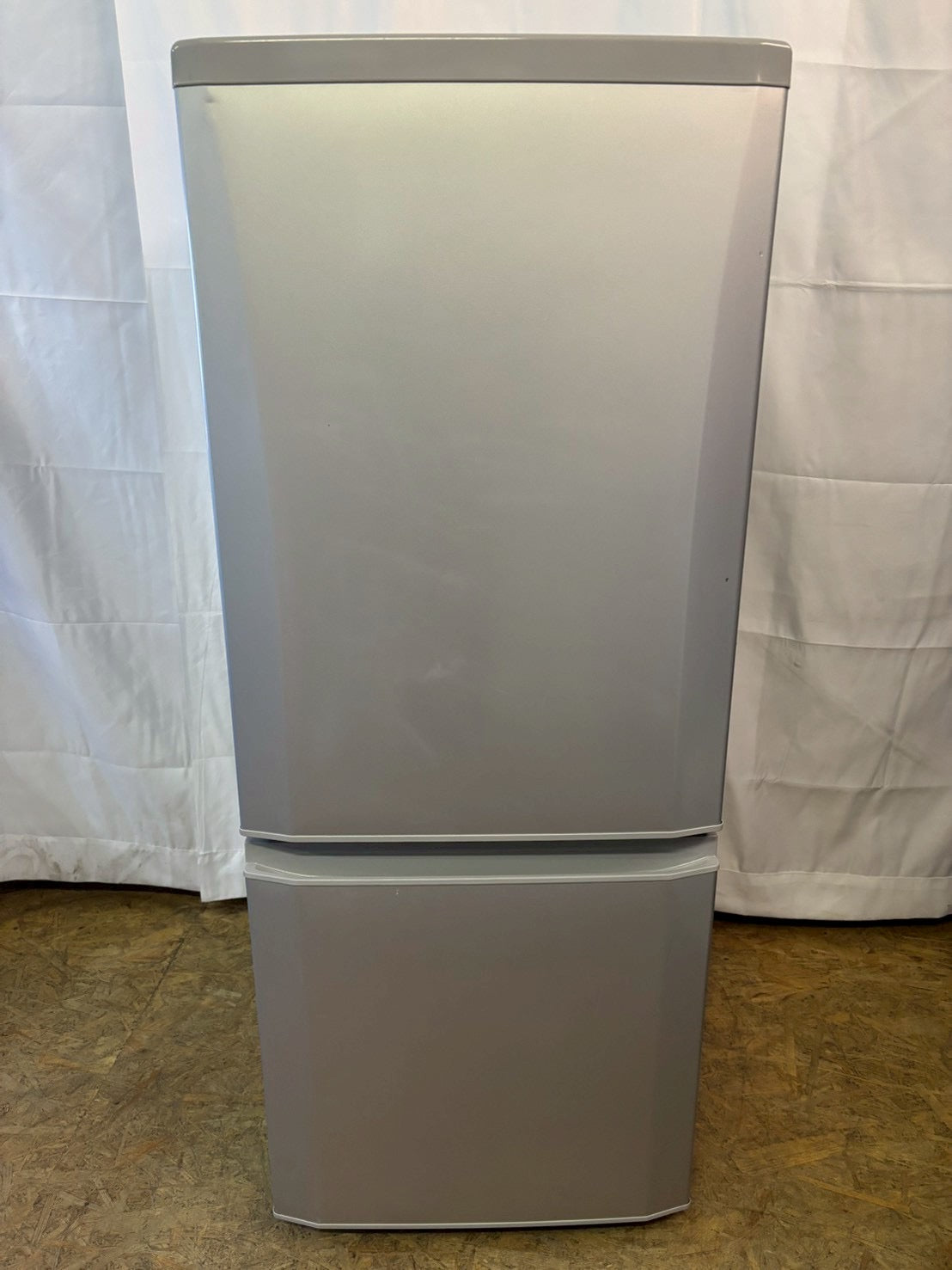 【6ヶ月保証】三菱電機 2ドア冷蔵庫 MR-P15D-S 2019年製 146L 右開き