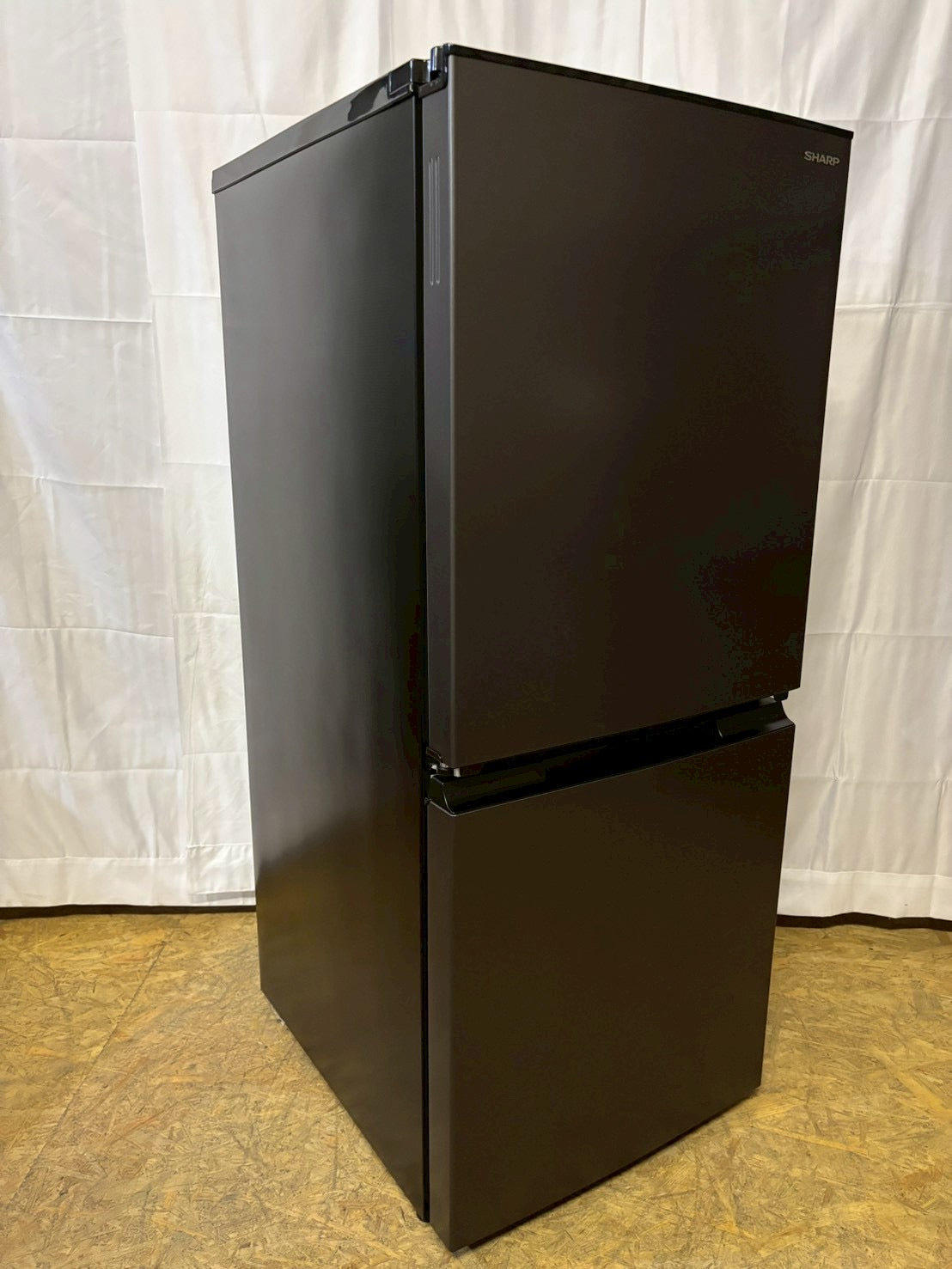 SHARP 2ドア冷蔵庫 SJ-D15J-H 2023年製 152L 両開き