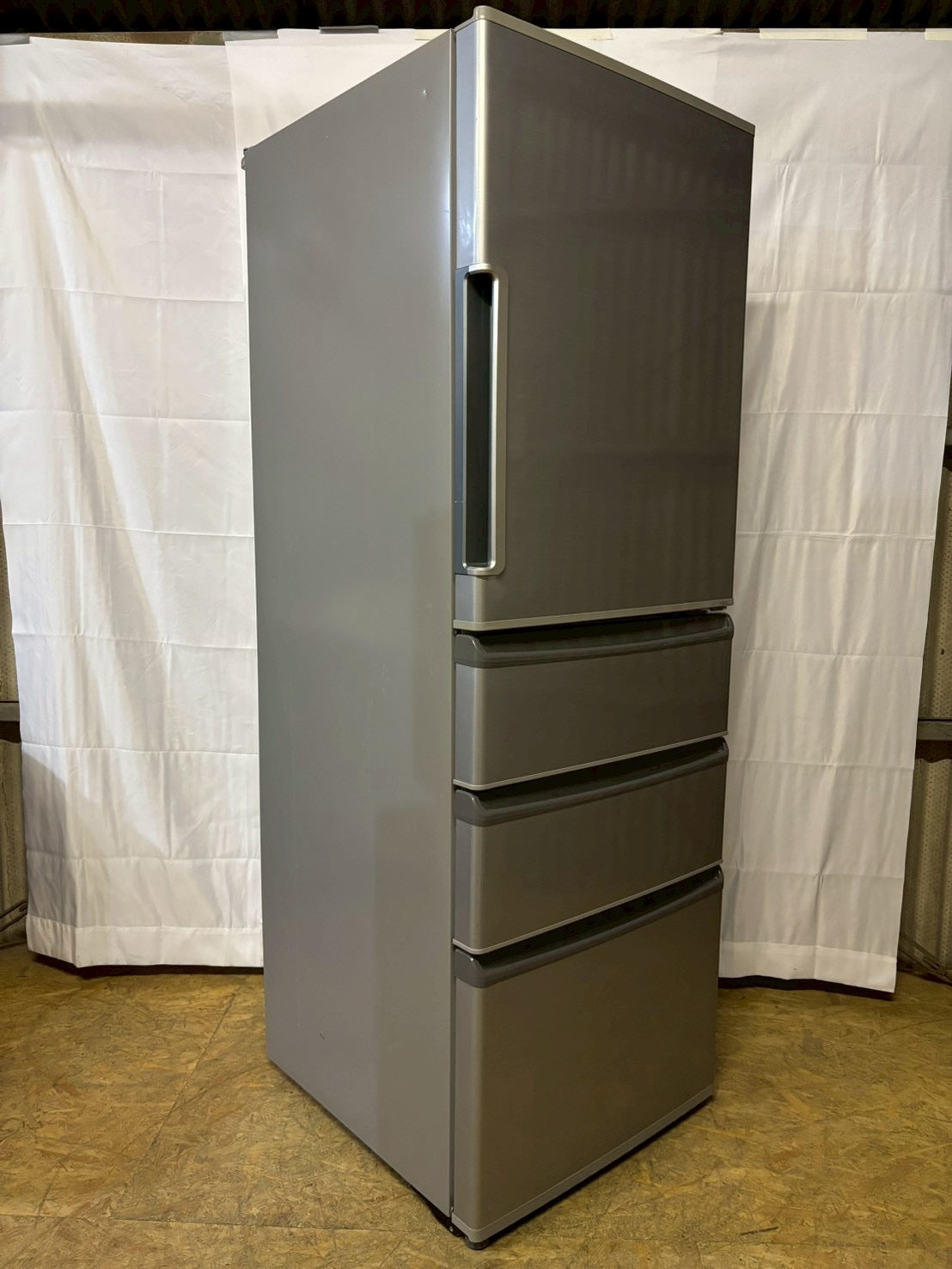 AQUA 4ドア冷蔵庫 AQR-361E(S) 2016年製355L 右開き